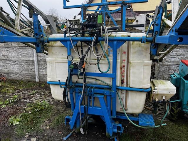 blanchard-zawieszany-07 blanchard-zawieszany-07