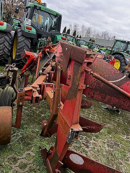 plug-naud-3 plug-naud-3