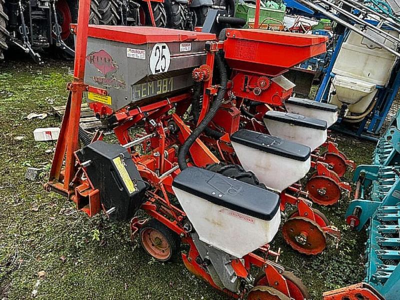 siewnik-do-kukurydzy-1 siewnik-do-kukurydzy-1