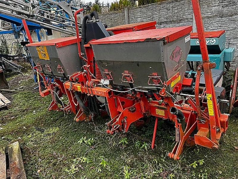 siewnik-do-kukurydzy-4 siewnik-do-kukurydzy-4